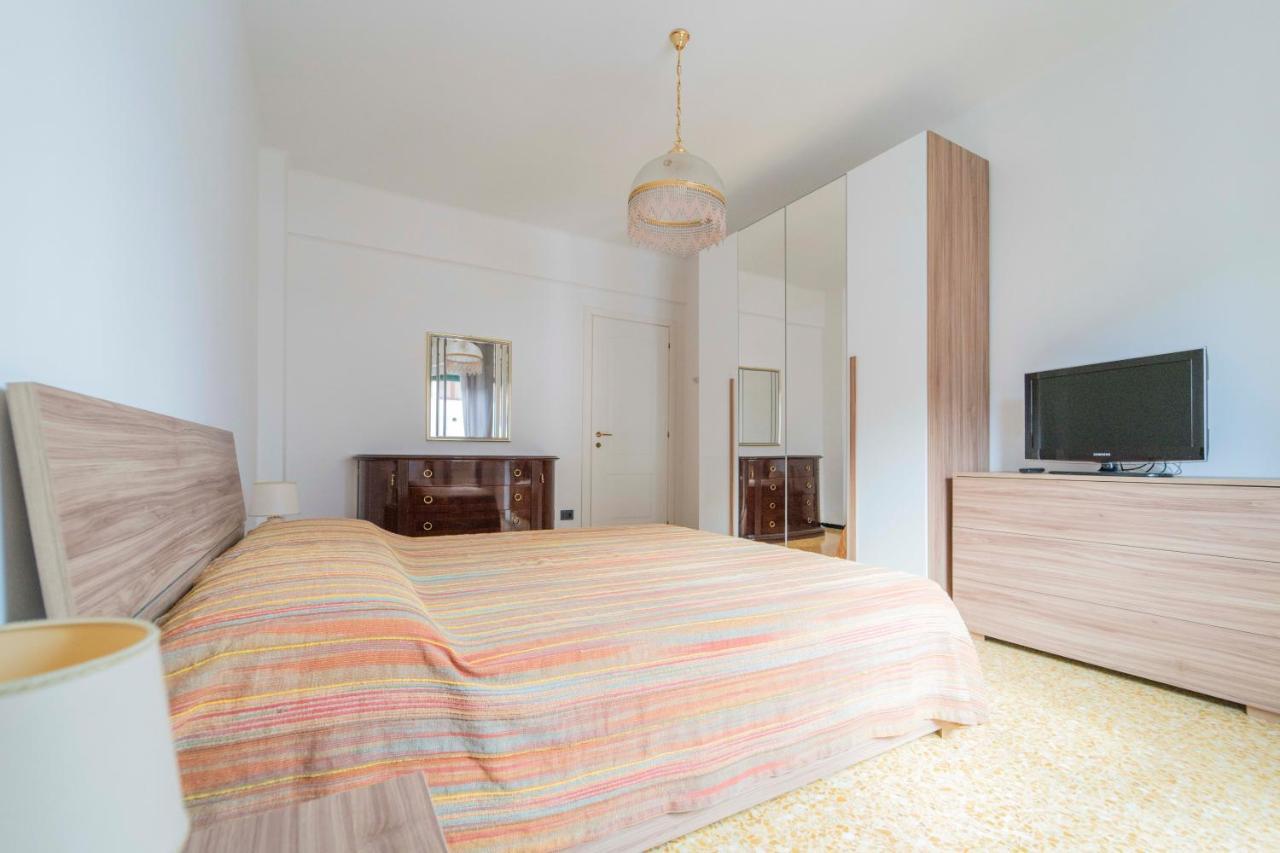 193 - Casa Via Della Chiusa - Centralissimo E Vicino Alla Baia Del Silenzio, Spiaggia E Mare 150M - Parcheggio Gratis Incluso E Aria Condizionata Sestri Levante Ngoại thất bức ảnh